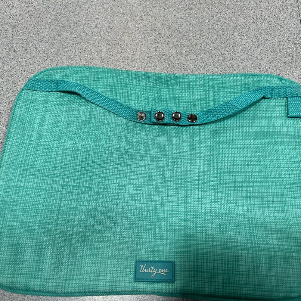 Thirty One POCKET A TOTE Turquoise Cross Pop RETIRED Accessory Snaps Attachments